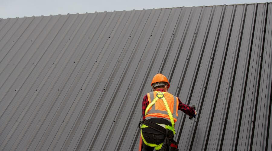 Professional gutter cleaning in Troy, ME